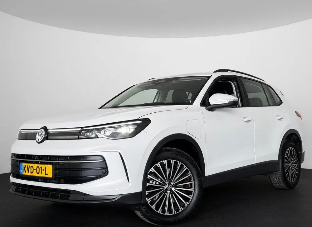 Volkswagen Tiguan 1.5 TSI 204PK eHybrid DSG LIFE 360°CAMERA uit 2025, foto 2