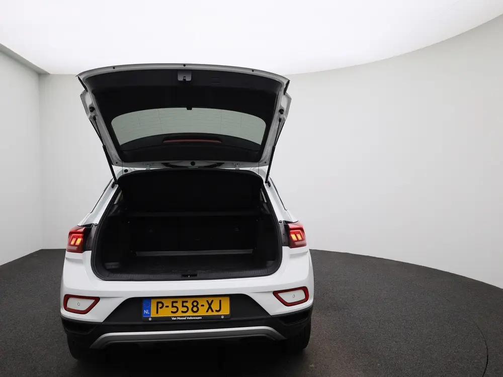 Volkswagen T-Roc 1.5 TSI Life Business 150 PK| Origineel Ned uit 2022, foto 11