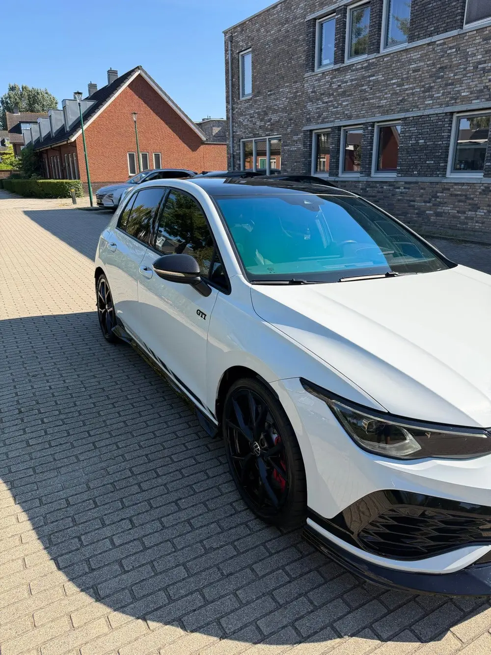 Volkswagen Golf 2.0 TSI OPF 221KW Dsg7 2024 Wit uit 2024, foto 4