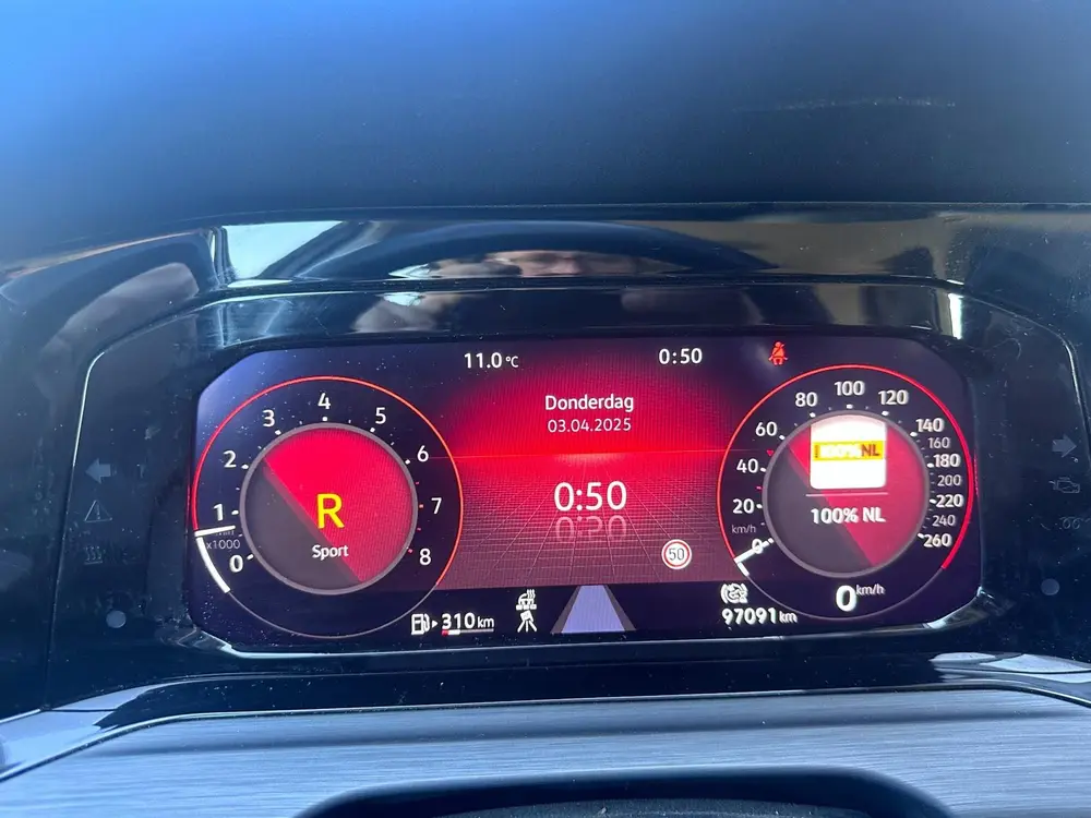 Volkswagen Golf 1.5 eTSI Style automaat l head up l camera uit 2021, foto 16