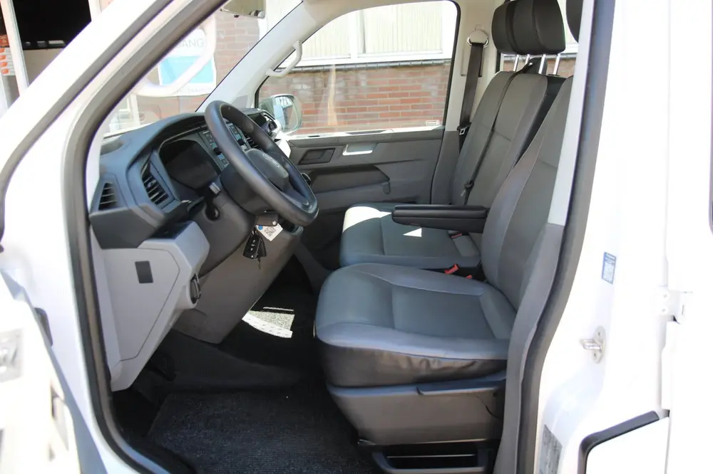 Volkswagen Transporter 2.0 TDI DC / 6 persoons / pick up / O uit 2021, foto 3