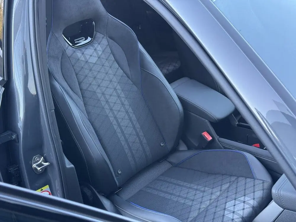 Volkswagen Tayron 1.5 eHybrid R-Line 272pk | Trekhaak | 360 uit 2026, foto 13