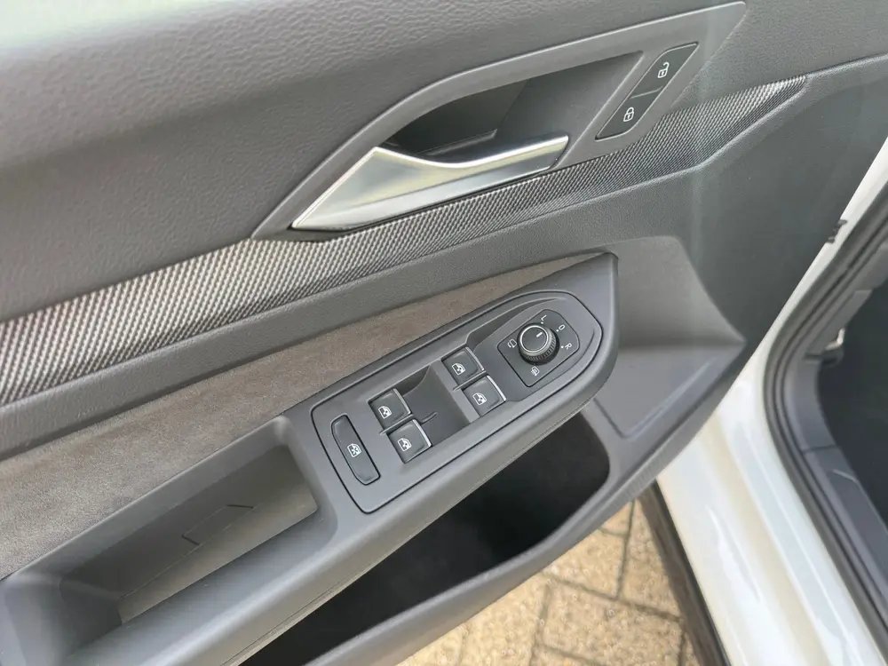 Volkswagen Golf Variant 1.5 TSI R-Line Edition Parkeer Camer uit 2025, foto 10