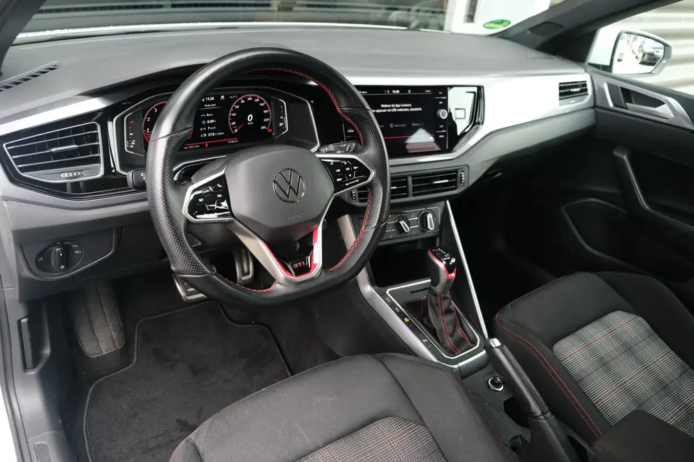 Volkswagen Polo 2.0 TSI GTI Facelift DSG 207PK IQ Matrix Led uit 2022, foto 3