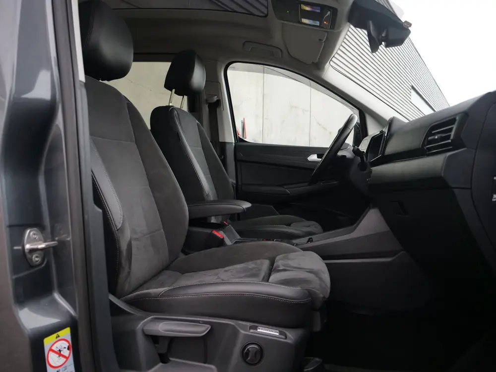 Volkswagen Caddy 1.5 TSI | Highline | Panoramadak | 7 zits | uit 2022, foto 17