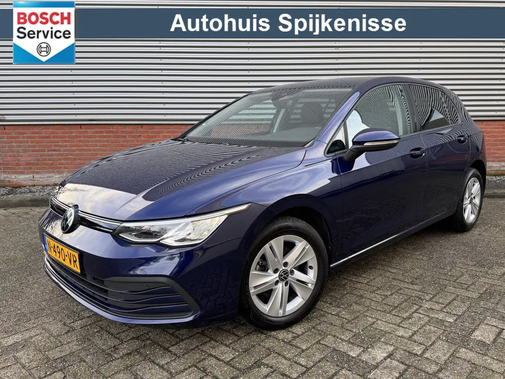Volkswagen Golf 1.5 TSI Life | Camera | Lounge Pakket | Extr uit 2022