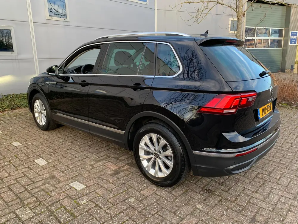 Volkswagen TIGUAN 1.5 TSI Elegance, DSG, Electr.Opendak, Lee uit 2021, foto 2