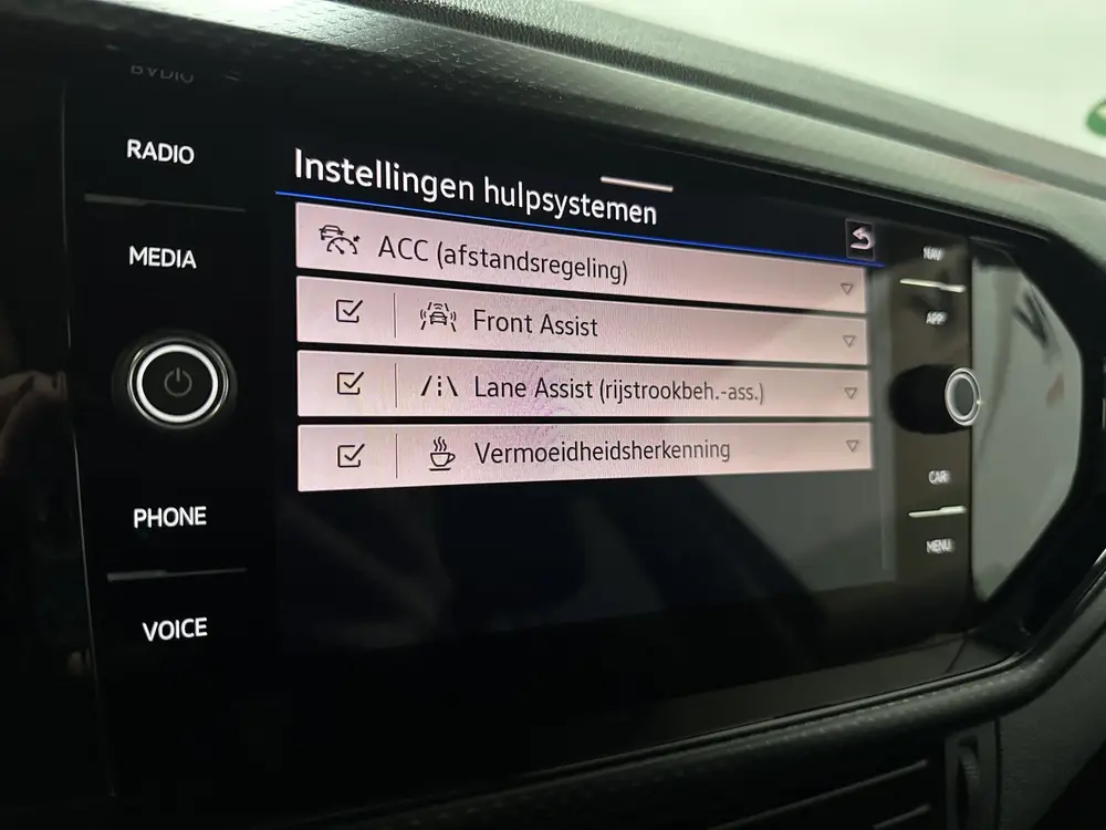 Volkswagen T-Cross 1.0 TSI Style DSG - Carplay / PDC / Lane uit 2021, foto 15