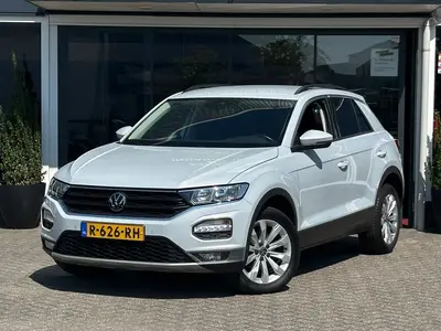 Volkswagen T-Roc 1.5 TSI Sport - Uitstekend onderhouden uit 2021