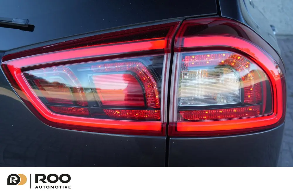 Kia Niro E-Niro ExecutiveLine 64 kWh SOH 100%-Warmtepomp-3 fase uit 2019, foto 17