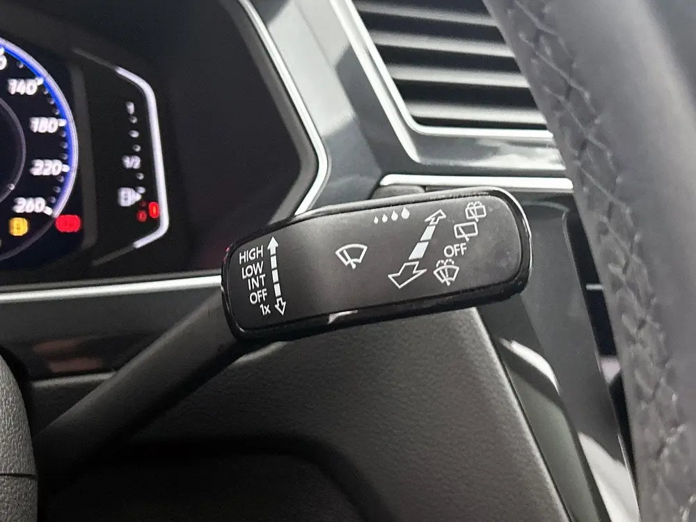 Volkswagen Tiguan 1.5 TSI R-Line Business+ | Navigatie | Sto uit 2022, foto 9