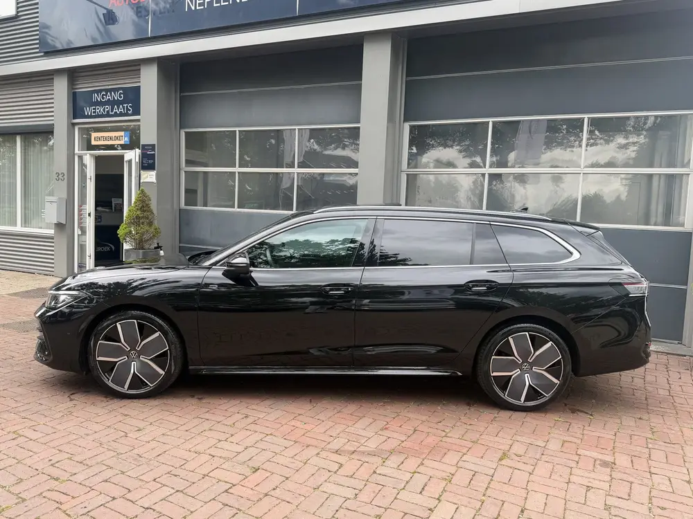 Volkswagen Passat Variant 1.5 eHybrid R-Line Edition | SoH 1 uit 2025, foto 5