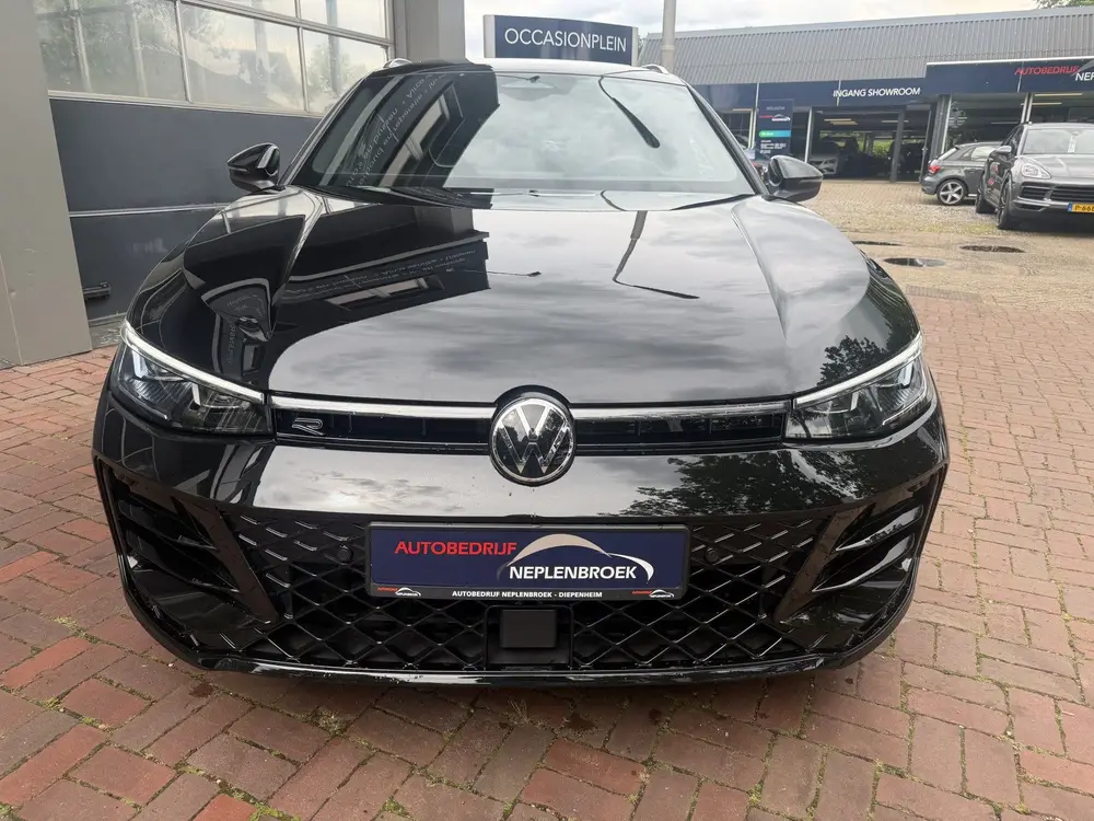 Volkswagen Passat Variant 1.5 eHybrid R-Line Edition | SoH 1 uit 2025, foto 7