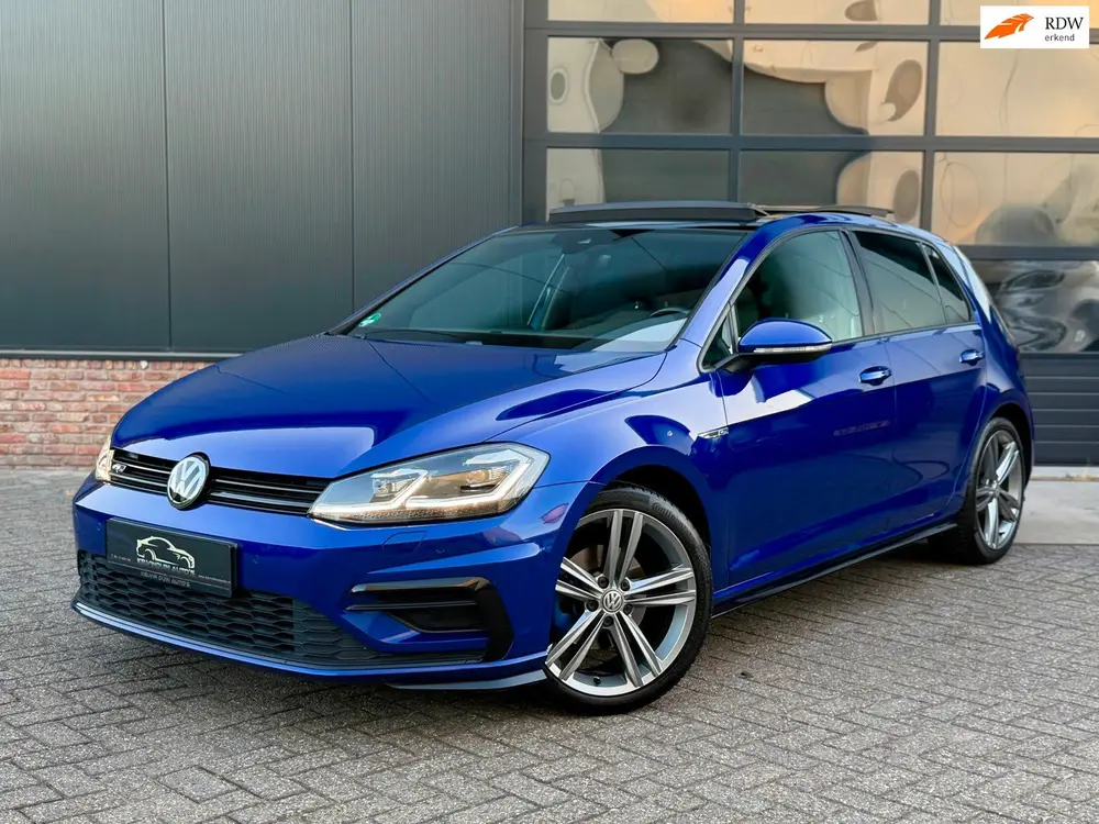 Volkswagen Golf 1.5 TSI Highline R-Line 150pk Pano/Virtual/K uit 2019