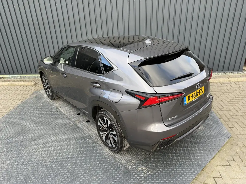 Lexus NX 300h AWD F SPORT | Pano dak | 12 mnd BOVAG Garantie uit 2019, foto 13