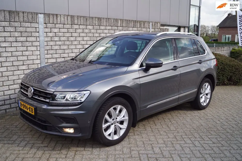Volkswagen Tiguan 2.0 TSI 4Motion Comfort Line Business Auto uit 2019