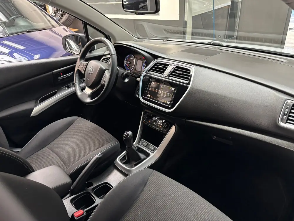 Suzuki S-Cross 1.0 Boosterjet Select / Carplay / Stoelverwar uit 2019, foto 11