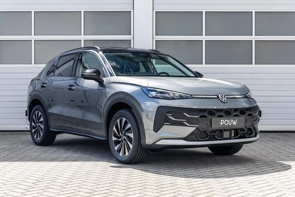 Volkswagen T-Roc 1.5 eTsi 115pk Life First Edition | Tech Pa uit 2026, foto 8