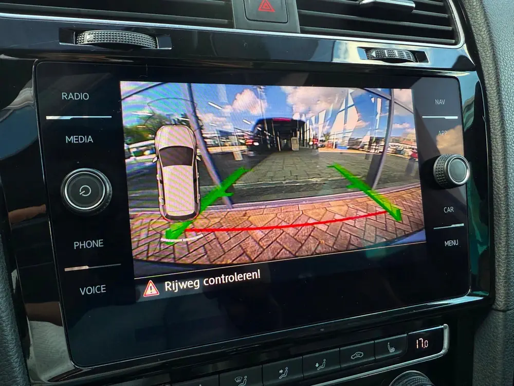 Volkswagen Golf 2.0 TSI 4Motion R / Pano / Maxton / Virtual! uit 2019, foto 17