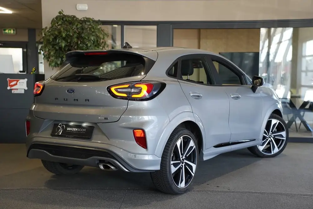 Ford Puma 1.0 EcoBoost Hybrid ST-Line X Navi Led Cruise Keyl uit 2020, foto 2