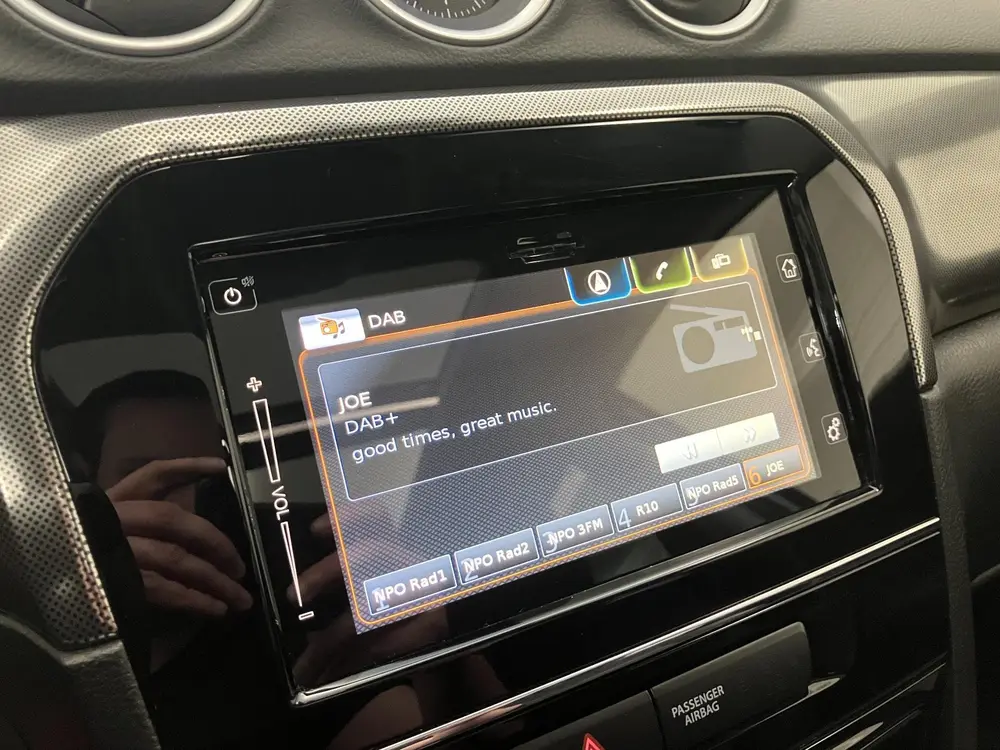 Suzuki Vitara 1.4 Boosterjet Stijl / Dealer Onderhouden / El uit 2019, foto 15