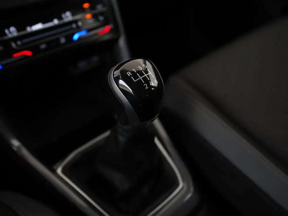 Volkswagen T-Cross 1.0 TSI Style | Trekhaak | Camera | Stoel uit 2022, foto 11