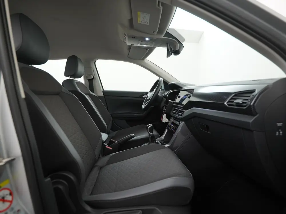 Volkswagen T-Cross 1.0 TSI Style | Trekhaak | Camera | Stoel uit 2022, foto 3