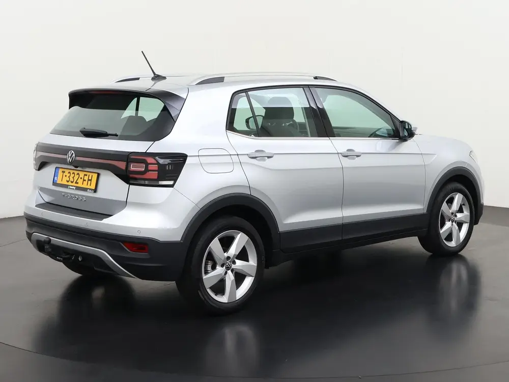 Volkswagen T-Cross 1.0 TSI Style | Trekhaak | Camera | Stoel uit 2022, foto 5