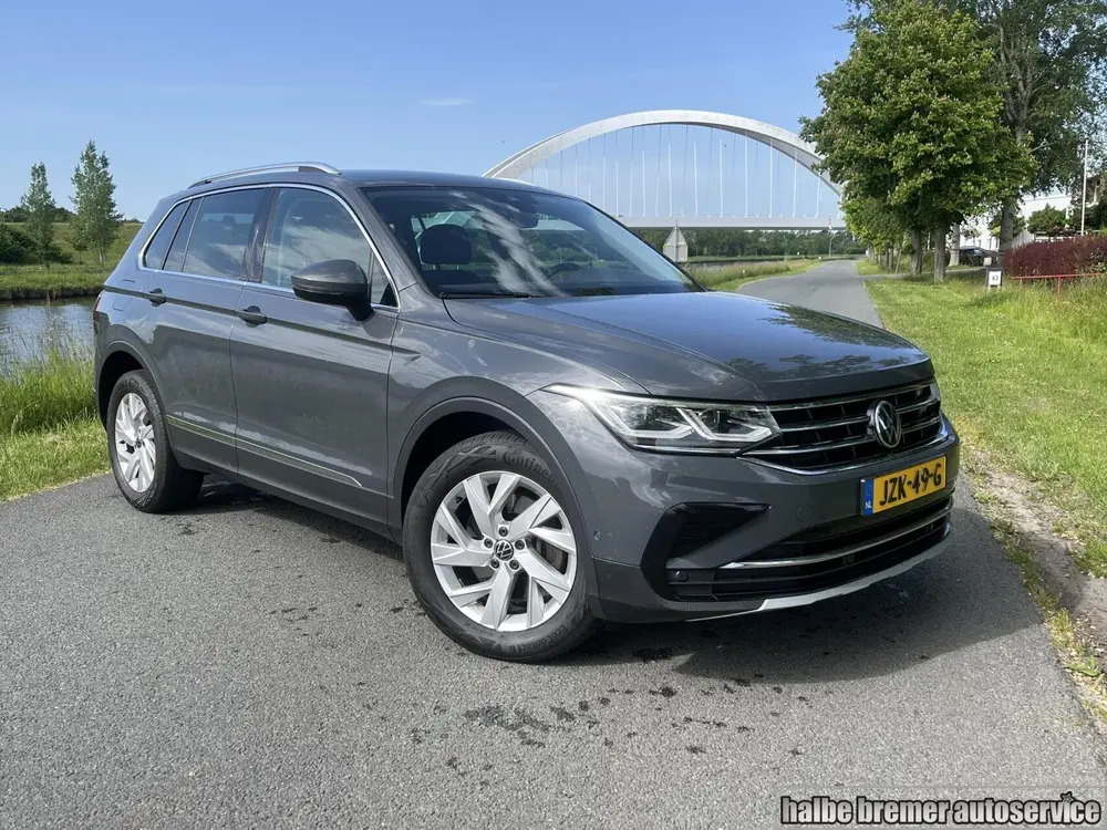 Volkswagen Tiguan 1.4 TSI eHybrid Camera|Carplay|Clima|ACC| uit 2021