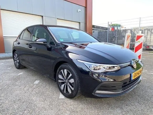 Volkswagen Golf 2.0 TDI Style uit 2024