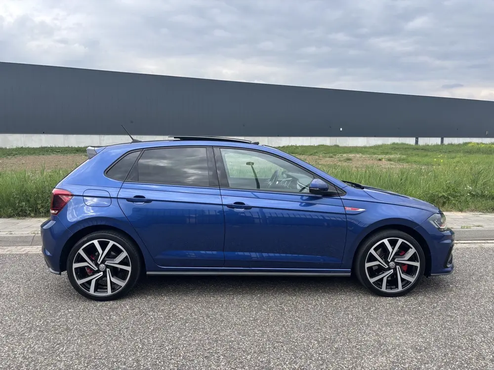 Volkswagen Polo 2.0 TSI GTI Navigatie/Schuifdak. (bj 2020) uit 2020, foto 2