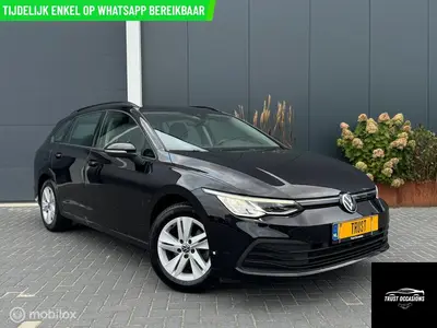 Volkswagen Golf Golf 8 VIII Variant 1.0 Etsi DSG TREKHAAK DODEHOE uit 2021