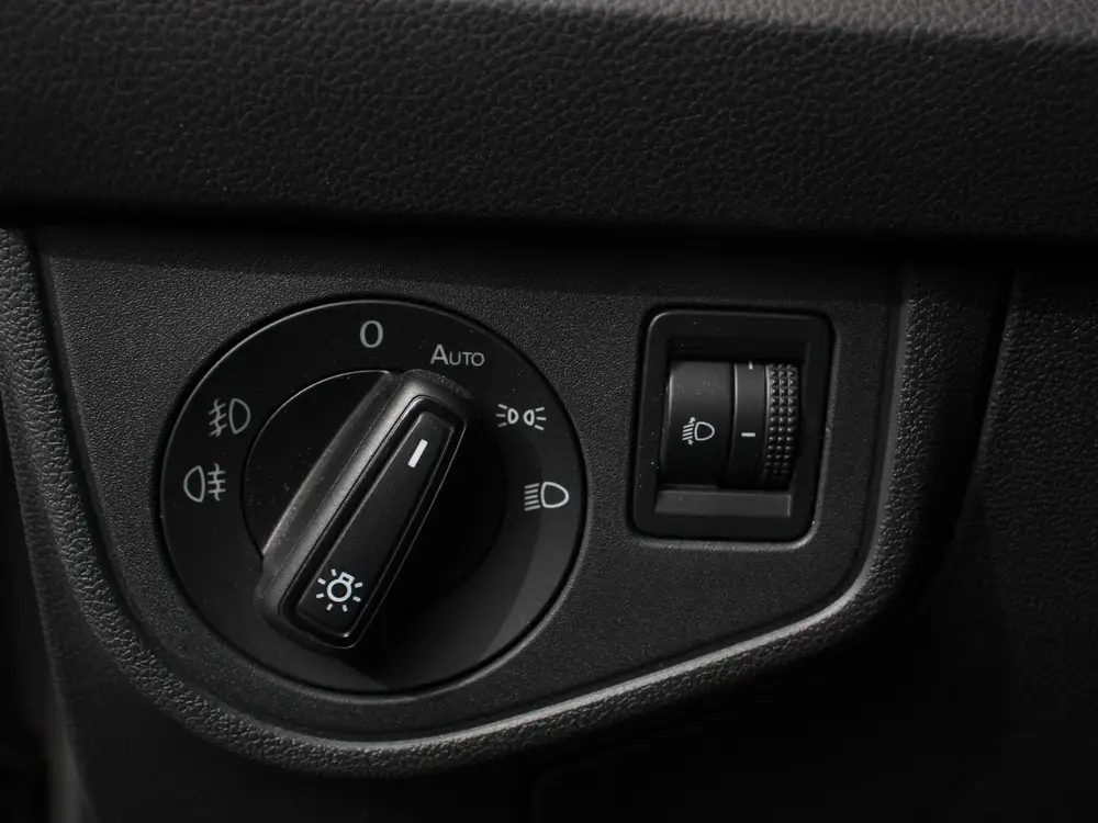 Volkswagen Polo 1.0 TSI Move DSG Navigatie Apple Carplay/And uit 2025, foto 12