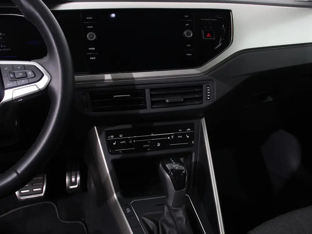 Volkswagen Polo 1.0 TSI Move DSG Navigatie Apple Carplay/And uit 2025, foto 19