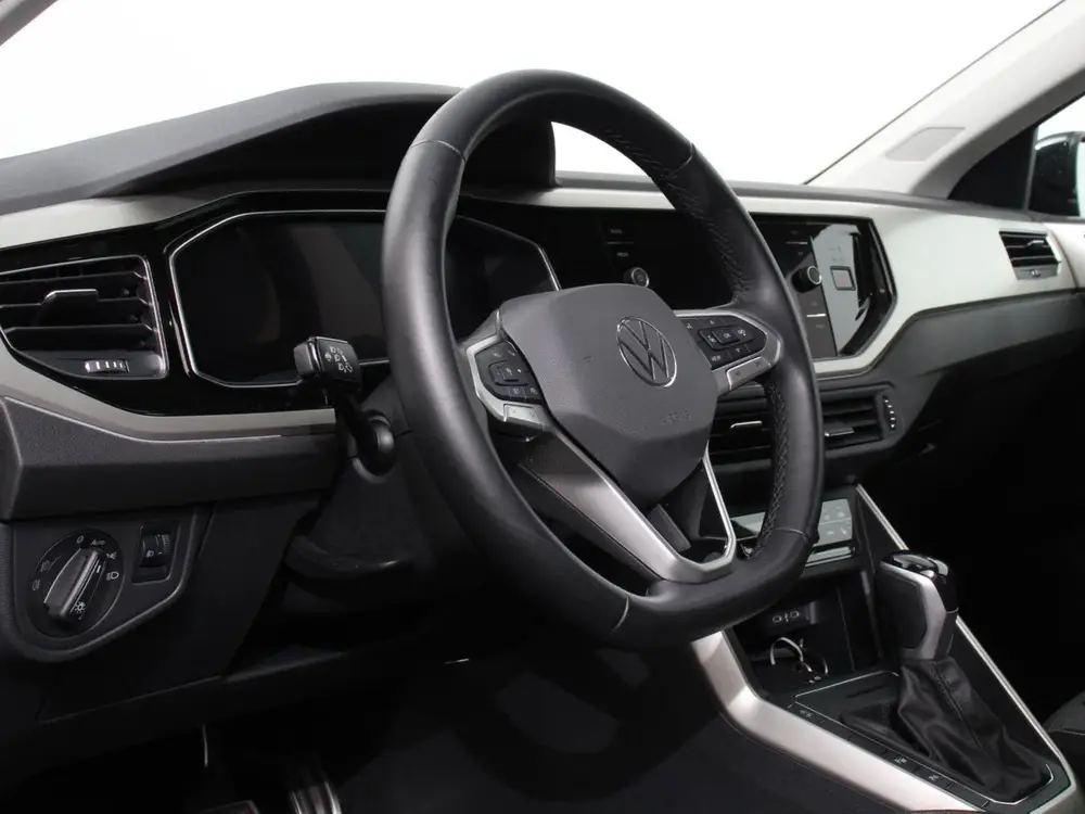 Volkswagen Polo 1.0 TSI Move DSG Navigatie Apple Carplay/And uit 2025, foto 2