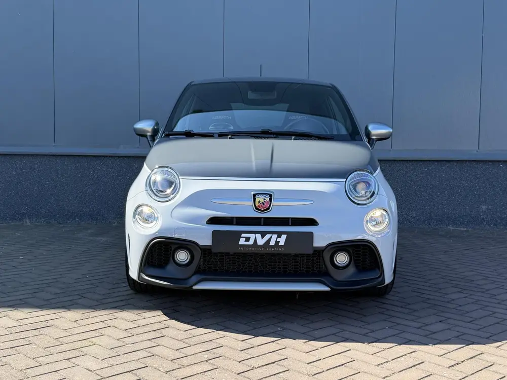 Abarth 595 1.4 T-Jet Turismo 70th Anniversary BEATS | 1e EIG uit 2019, foto 2