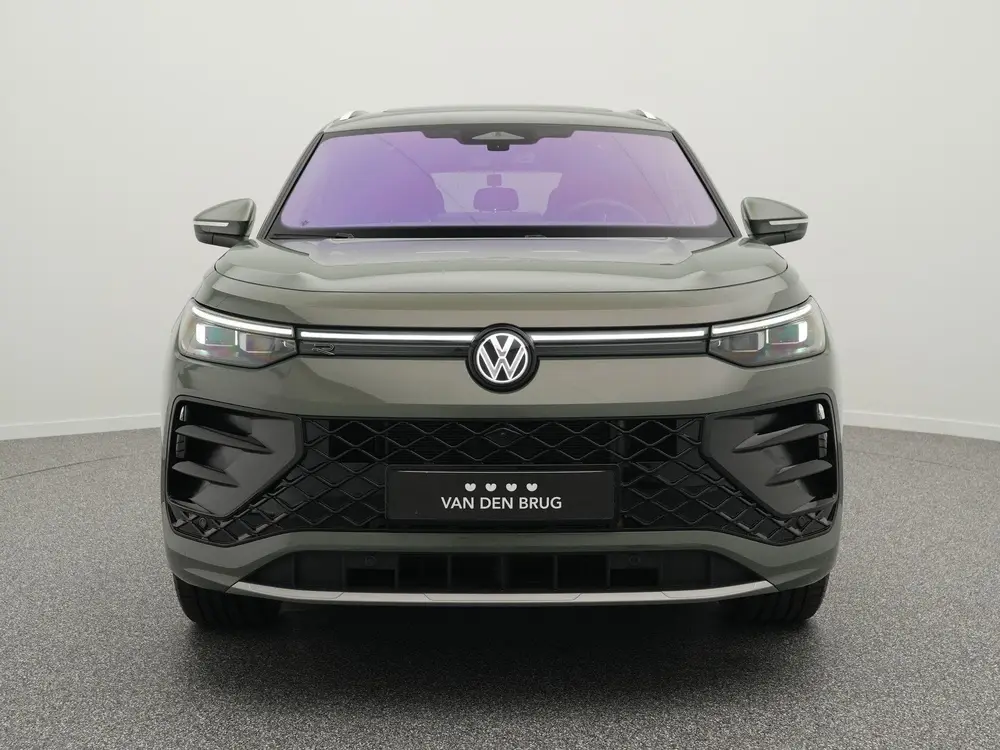 Volkswagen Tayron R-Line 1.5 eHybrid 204 PK | LED Matrix IQ uit 2025, foto 9