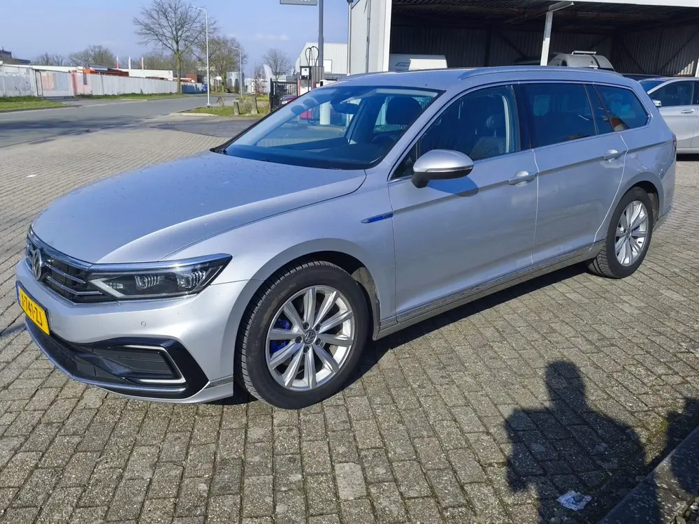 Volkswagen Passat Variant 1.4 TSI PHEV GTE Business NIEUW MO uit 2019, foto 6