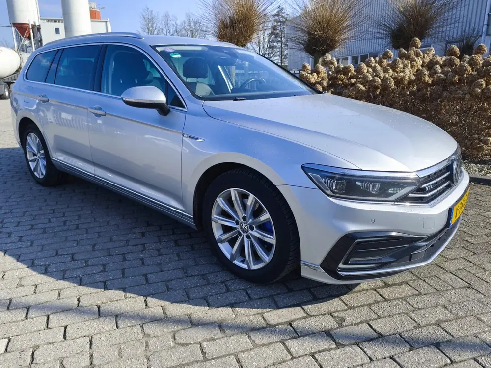 Volkswagen Passat Variant 1.4 TSI PHEV GTE Business NIEUW MO uit 2019, foto 7