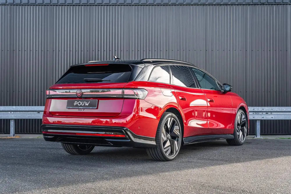 Volkswagen ID.7 Tourer 286pk Pro Limited Edition 77 kWh | Tr uit 2026, foto 2