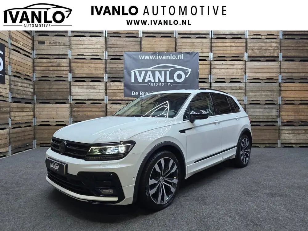 Volkswagen Tiguan 1.5 TSI ACT Highline Business R Pano VCP L uit 2019