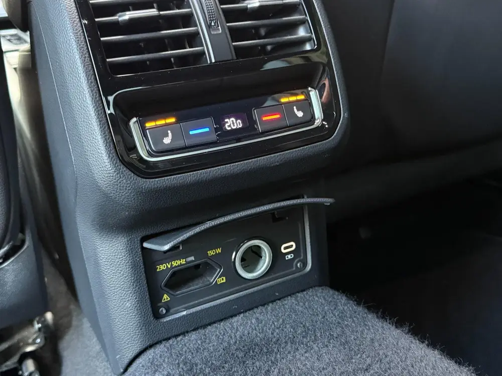 Volkswagen Arteon 2.0 TSI Business R-line|PANO|VIRTUAL|FULL uit 2020, foto 17