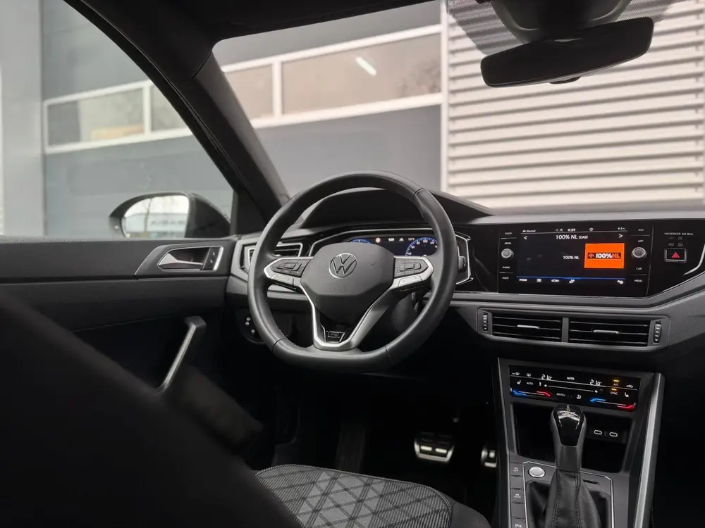 Volkswagen Taigo 1.0 TSI R-Line |Camera |Virtual display |IQ uit 2025, foto 9