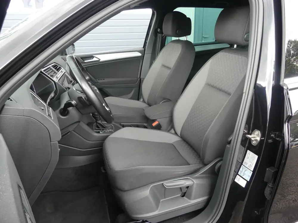 Volkswagen Tiguan 1.5 TSI R-line ACT DSG / Automaat Groot Na uit 2020, foto 14