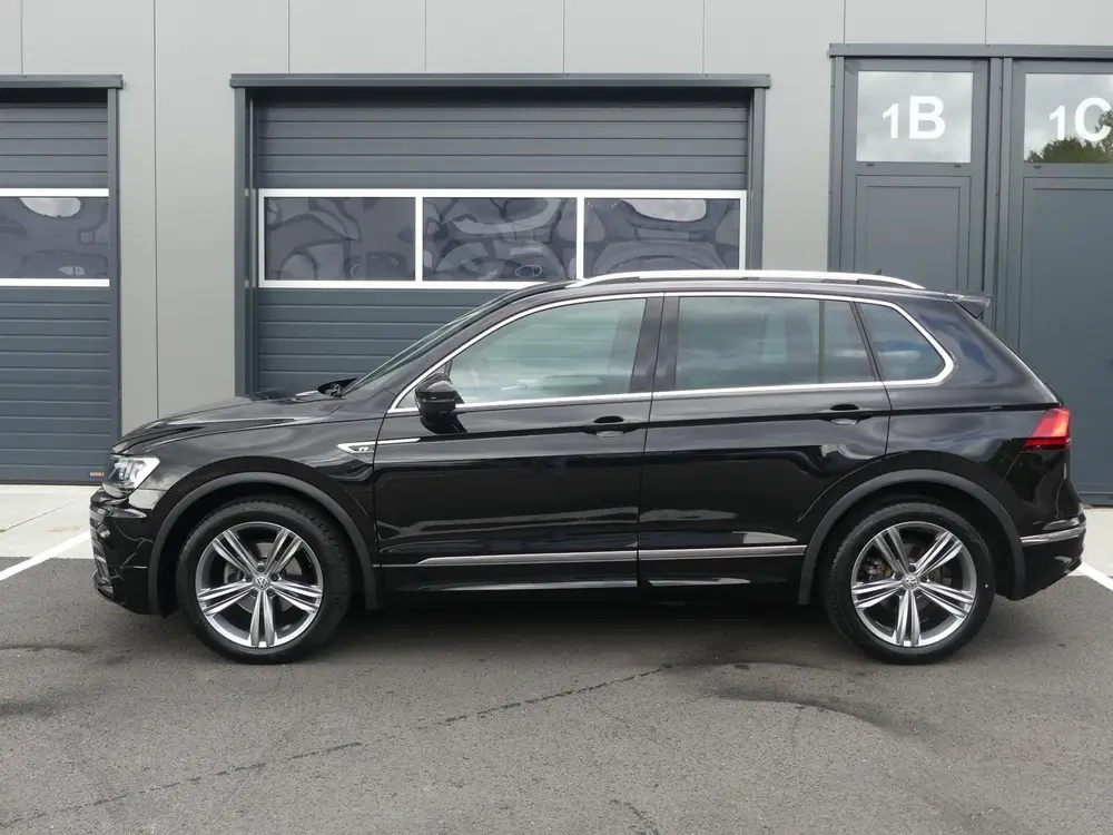 Volkswagen Tiguan 1.5 TSI R-line ACT DSG / Automaat Groot Na uit 2020, foto 4