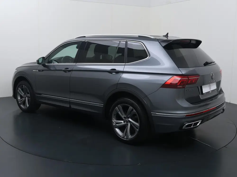 Volkswagen Tiguan Allspace 1.5 TSI R-Line Business 7p. | 150 uit 2023, foto 4
