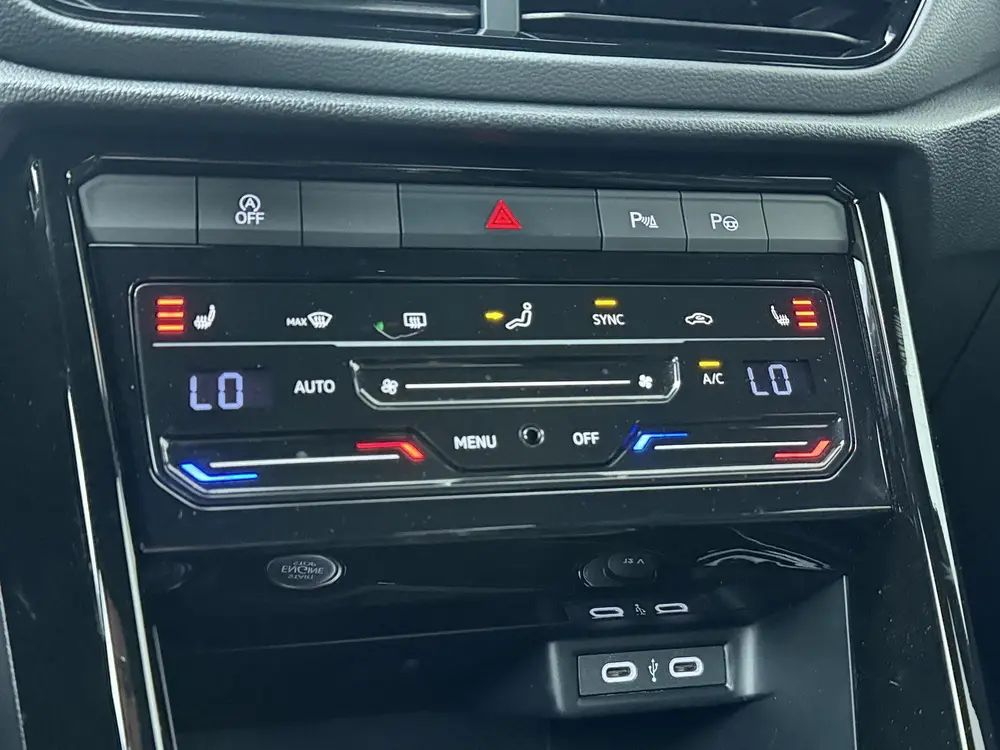 Volkswagen T-Roc 2.0 TSI 4Motion R-Line Business | 190 PK | uit 2023, foto 18