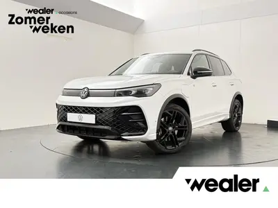 Volkswagen Tiguan 1.5 eHybrid R-Line | 272 PK | SoH 100% | T uit 2025