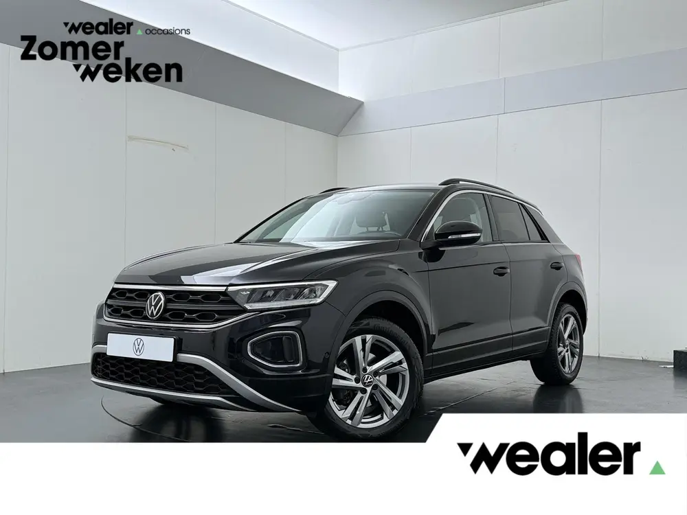 Volkswagen T-Roc 1.0 TSI Life | 110 PK | Trekhaak | Adaptive uit 2022