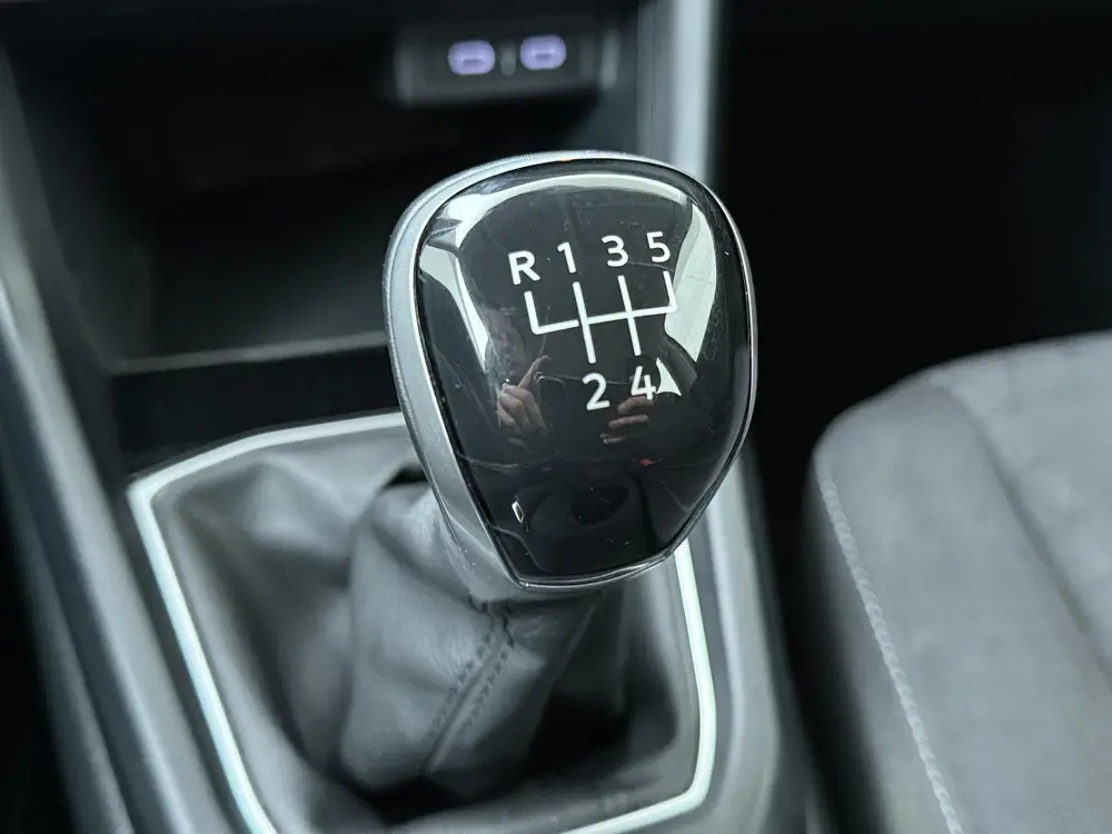 Volkswagen T-Cross 1.0 TSI Life | 95 PK | Climate control | uit 2023, foto 18